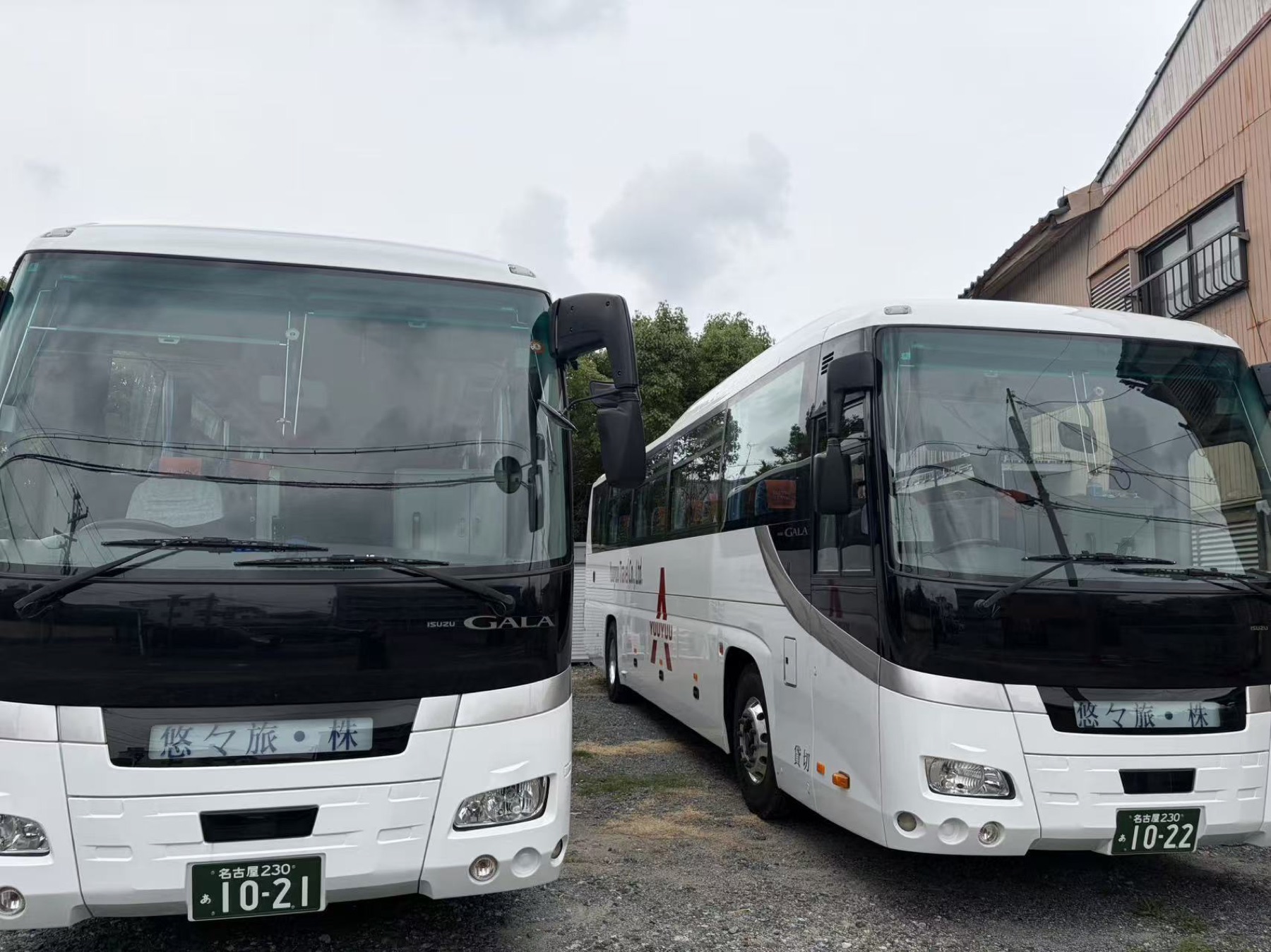 Jbus(大型バス)